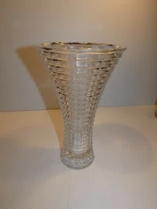 Stunning Ralph Lauren Tall Crystal Vase, Vertical Rib Design - Picture 1 of 7