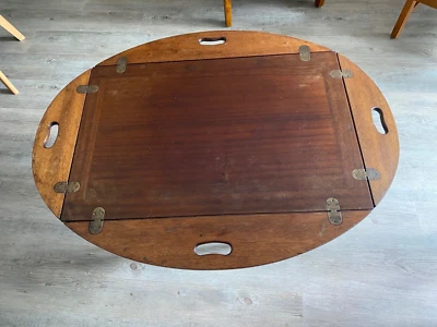 TABLE BASSE STYLE NAUTIQUE PLIANTE AVEC PLATEAU MAJORDOME EN ACAJOU - Photo 1/4