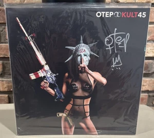 OTEP KULT 45 LP Autographed Splatter Vinyl - Picture 1 of 4