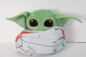 Star Wars The Bounty Collection The Child Hideaway Hover 3-in1 Plush Baby Yoda - Picture 1 of 6