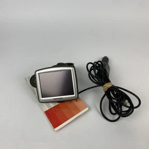 Tom Tom XL GPS N14644 Canada 310 Navigation System bundle - Picture 1 of 4