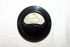 DDR Voltmeter Messgerät Spannungsmesser Voltmesser Einbaumessgerät Bakelit 1959 - Bild 1 von 4