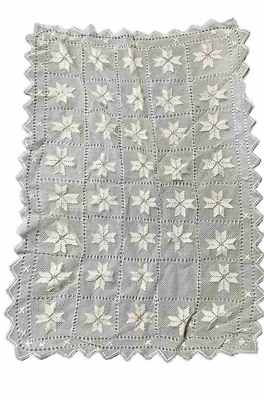 Ancien Napperon en Lin Ajouré Écru brodé Trèfle À 4 Feuilles - Photo 1/4