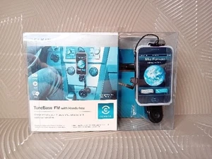 BELKIN TuneBase FM avec mains libres pour iPhone 4/ 4S 3/3GS iPod Touch & Nano - Photo 1 sur 7