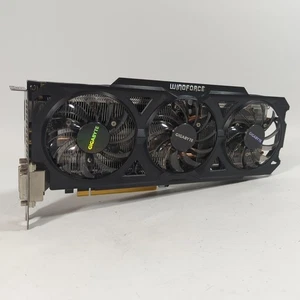 Gigabyte GeForce GTX 760 2GB GDDR5 Windforce 3X OC Triple Fan Graphics Card - Picture 1 of 8