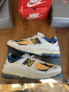 Size 12 - New Balance 2002R Vibrant Apricot Sneakers - Picture 1 of 7
