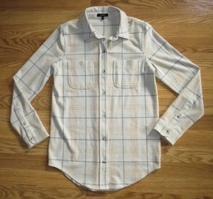 QUINCE Damen Hemd mit kleinen Knöpfen kariert Stretch Strick taupe grau pfirsich Shacket - Bild 1 von 9