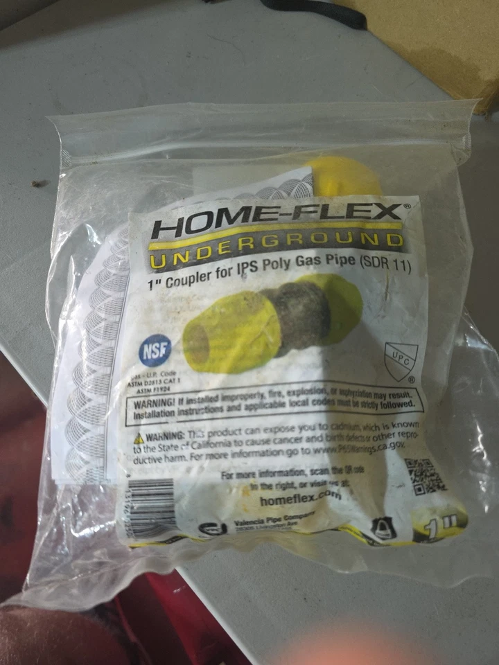 Home-Flex 1" Coupler for Underground IPS Poly Gas Pipe SDR 11 - Image 1 of 1
