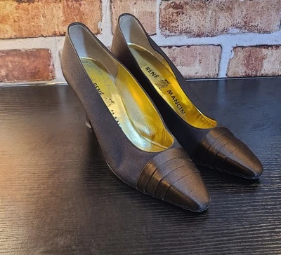 Zapatos de tacón René Mancini negros satinados 37 / EE. UU. 7 vintage Italia Jackie Kennedy  Foto 1 de 4