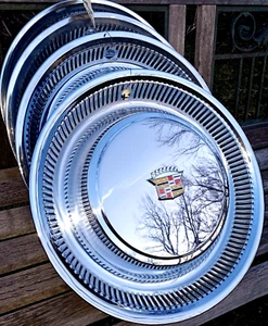 Vintage Cadillac (Set of 4) Wheel Covers Hubcaps  15"  SUPER Shiny & Sharp!  VGC - Picture 1 of 24