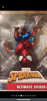 Figuras de metal Marvel Ultimate Spider Man grandes ¡NUEVO!  Foto 1 de 4