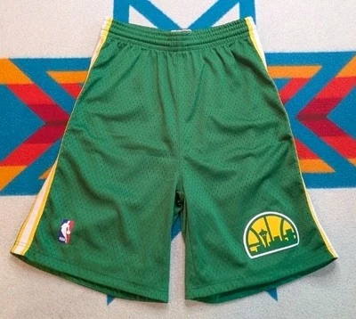 Seattle SuperSonics Mitchell & Ness Swingman Shorts Sonics Vtg Youth XL (18-20) - Image 1 of 4