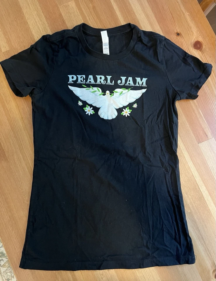 PEARL JAM 2022 Tour Black Peace Shirt ~ Woman Size L  Authentic Concert Merch - Image 1 of 4