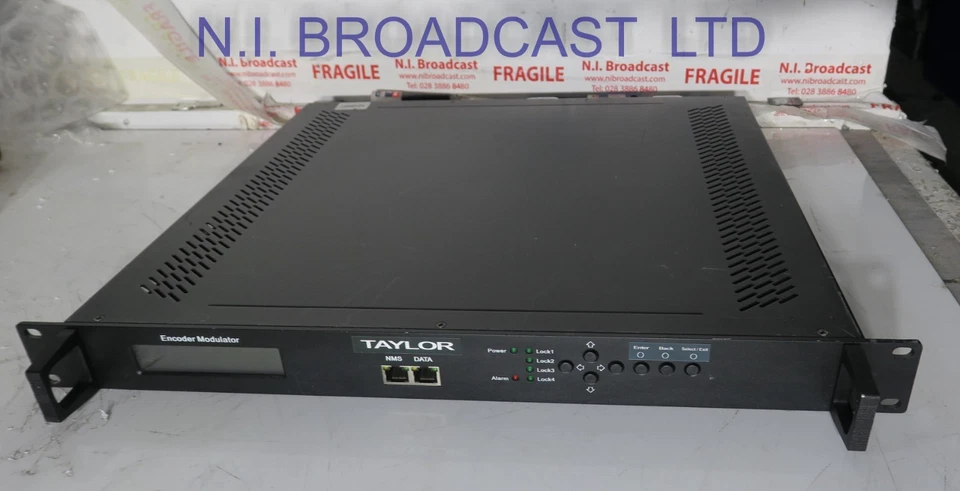 Taylor encoder modulator with 4x HDMI inputs, ASI in / out, RF in / out, mpeg4 e - Image 1 of 4