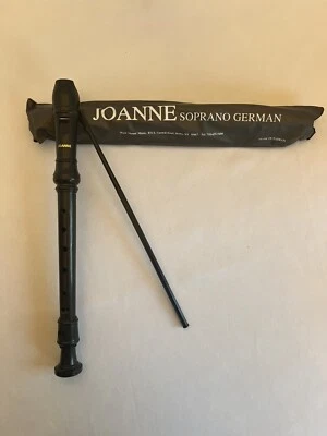 Joanne Soprano Recorder Baroque, with Owners Manual, Cleaner and Case - Image 1 of 4