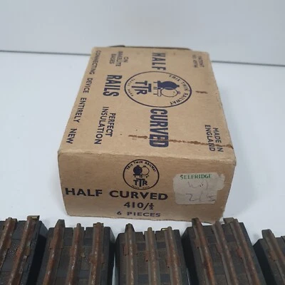 Vintage Bakelite Plastic TTR Trix Twin Railway Track 5 x  Curved Rails 410/1 - Image 1 of 4