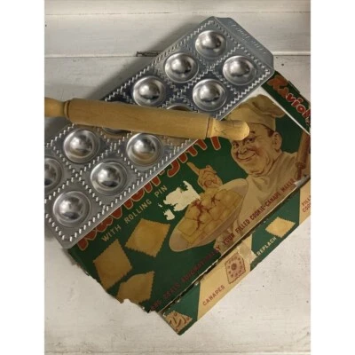 Vintage Ravioli-Jiffy W/ Rolling Pin Pastry Canape Maker Set Italian JAPAN EUC - Image 1 of 4