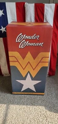 SIDESHOW EXCLUSIVO MUJER MARAVILLA FIGURA FORMATO PREMIUM ESTATUA BUSTO ESTATUILLA 2014 Foto 1 de 4