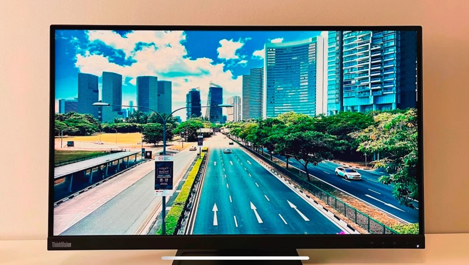 Lenovo ThinkVision 27 inch Monitor - E27q-20 - Image 1 of 4