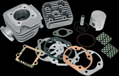 Комплект цилиндров Athena BB с куполообразной поршневой головкой 47,66 мм для Yamaha Zuma 50 II 97-00 - Изображение 1 из 4