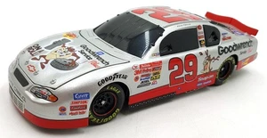 Action 1/24 Scale 101723 2001 Chevy Monte Carlo #29 Looney Tunes GM - Picture 1 of 5