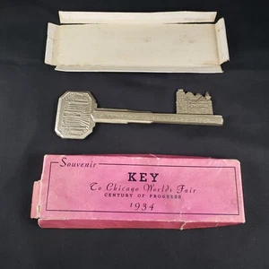 1934 WORLD FAIR Key To Chicago, A Century Of Progress Hall Of Science, Excellent - Picture 1 of 14