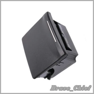 Черный задний консольный подстаканник для Subaru Outback & Legacy 66150AG01CJC 2005-2009 годов выпуска - Изображение 1 из 4