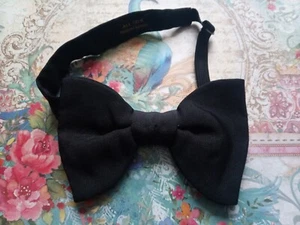 Vintage 1950s black dickie bow tie 15" elasticated adjustable - Picture 1 of 5