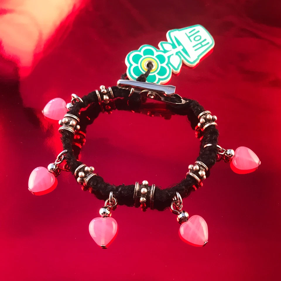 HOTI Negro Cáñamo Hecho a Mano Corazones Rosa Cuentas Cucaracha Clip It Cristal Dije Pulsera Foto 1 de 1