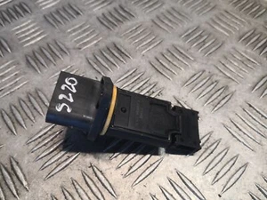 MERCEDES-BENZ S 320 CDI W220 Mass Air Flow Sensor MAF 6110940048 3.2 Diesel - Picture 1 of 4