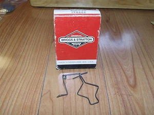 BRIGGS & STRATTON VERTICAL STARTER CLIP PART #: BS299961 - Picture 1 of 2