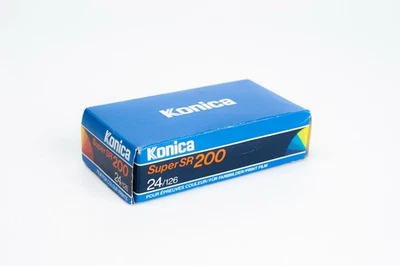 Konica color Super SR 200 24/126  film cartridge  - expired  - Imagen 1 de 4