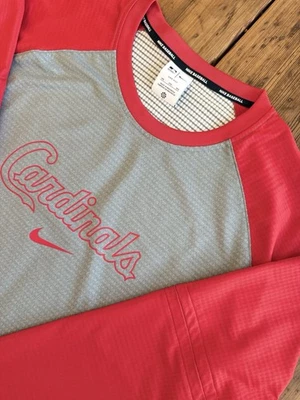 2024 Nike Dri Fit 正品系列圣路易斯 Csrdinals 套衫 尺寸 3XL — 第 1/4 张图片