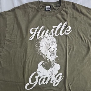 Hustle Gang of America Grafik T-Shirt 2XL Armeegrün 100% Baumwolle - Bild 1 von 21