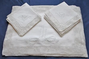 Victorian French Mechlin Bobbin Lace Placemat Set - Set of 12 - 9 Napkins - Picture 1 of 12