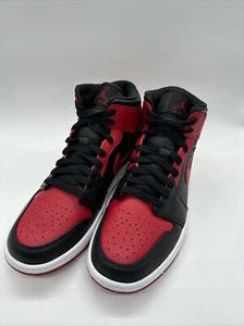 Jordan 1 Mid Banned (2020) SIZE 8.5 554724-074 - Picture 1 of 5