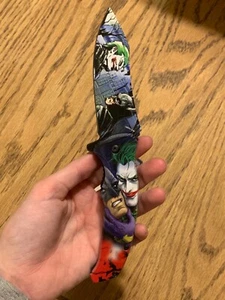 Joker & Batman DC Folding Pocket Knife - Picture 1 of 4
