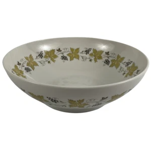 Syracuse Vintage Vegetable Serving Bowl Carefree True Grapes Yellow Leaves USA - Picture 1 of 8