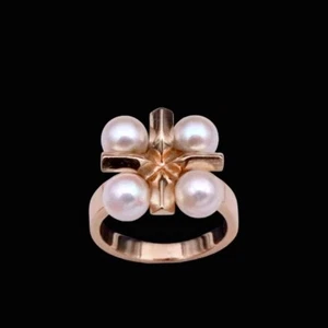 Bræmer-Jensen - Denmark. 14k Gold Ring with Pearls. - Picture 1 of 4