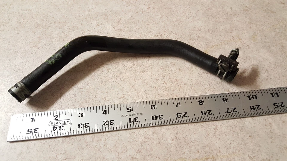 Manguera de tanque de dirección asistida Honda Accord 2003-2007 con abrazaderas OEM  Foto 1 de 4