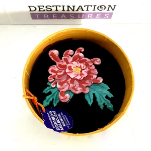 Erstwilder X Frida Kahlo Flower Passion is a Bridge Brooch - Picture 1 of 4