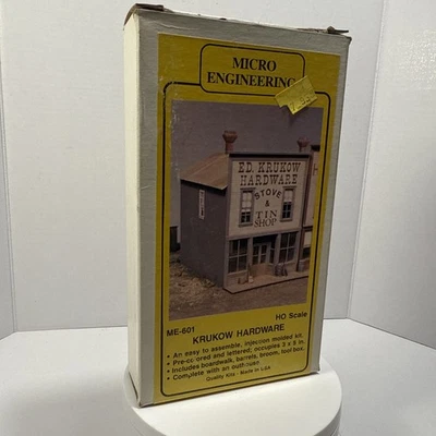 Micro Engineering ME-601 HO Krukow Hardware Building Kit - Image 1 of 4