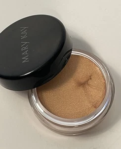 Mary Kay Cream Eye Shadow Color Apricot Twist Discontinued, Unused, No Box - Picture 1 of 4