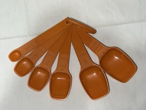 TUPPERWARE VINTAGE MEASURING Spoon Spoons Stacking-COMPLETE Set Harvest ORANGE - Picture 1 of 19