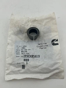 NOS Genuine CUMMINS RETAINER ALT PULLEY 3908563 Made in the USA - Picture 1 of 1