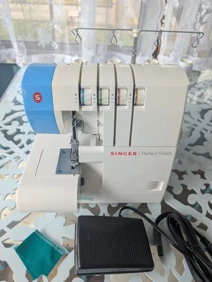 Singer 14ET754 OverLock Serger Sewing Machine W/ Pedal Brand New No Box - Image 1 of 4