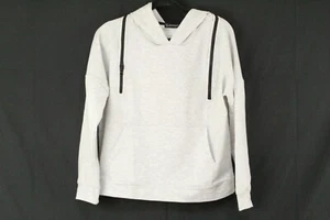 PONCIK Women's Size Medium Lightweight Hoodie Sweatshirt Color Heather Gray NWT - Picture 1 of 9