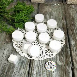 100 Kunststoff Gläser 1/8 Unzen kleiner Hautpflege Behälter 2801 weiße Kappe wiederverwendbar USA - Bild 1 von 4