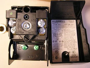 69JF7Y AIR COMPRESSOR PRESSURE SWITCH 95-125PSI Old #69MB7Y FURNAS/HUBBELL NEW - Picture 1 of 3