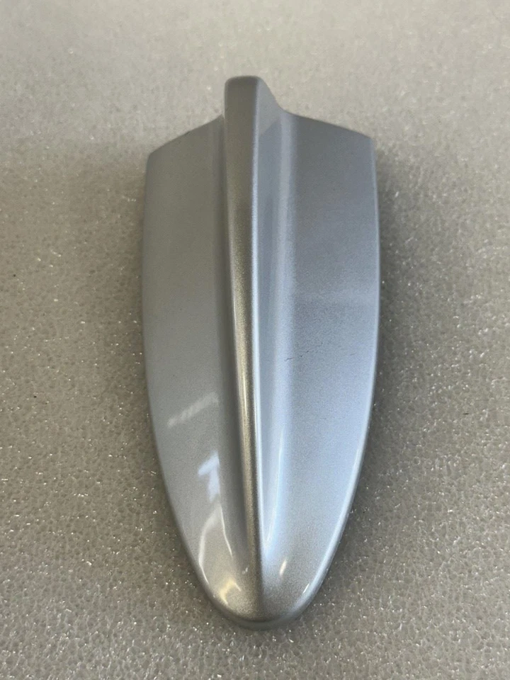 BMW 335i 328i E90 2007 2008 2009 2010 2011 techo antena titanio plata 354 Foto 1 de 4